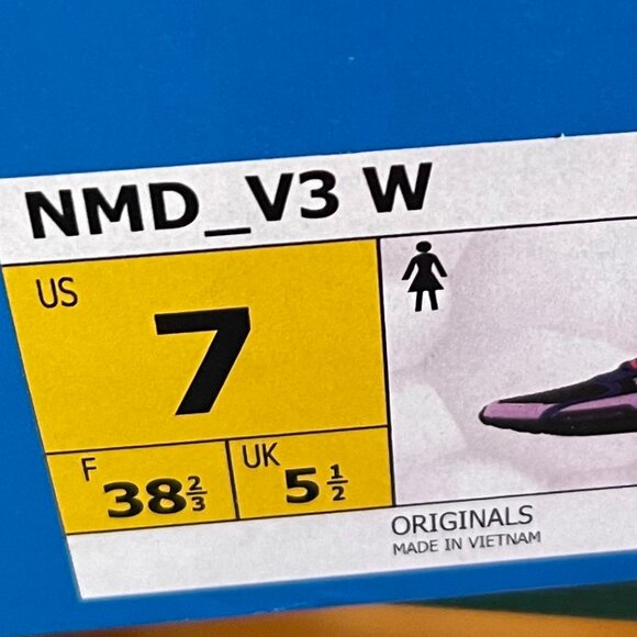 Adidas Sneakers - 7 - Picture 4 of 7